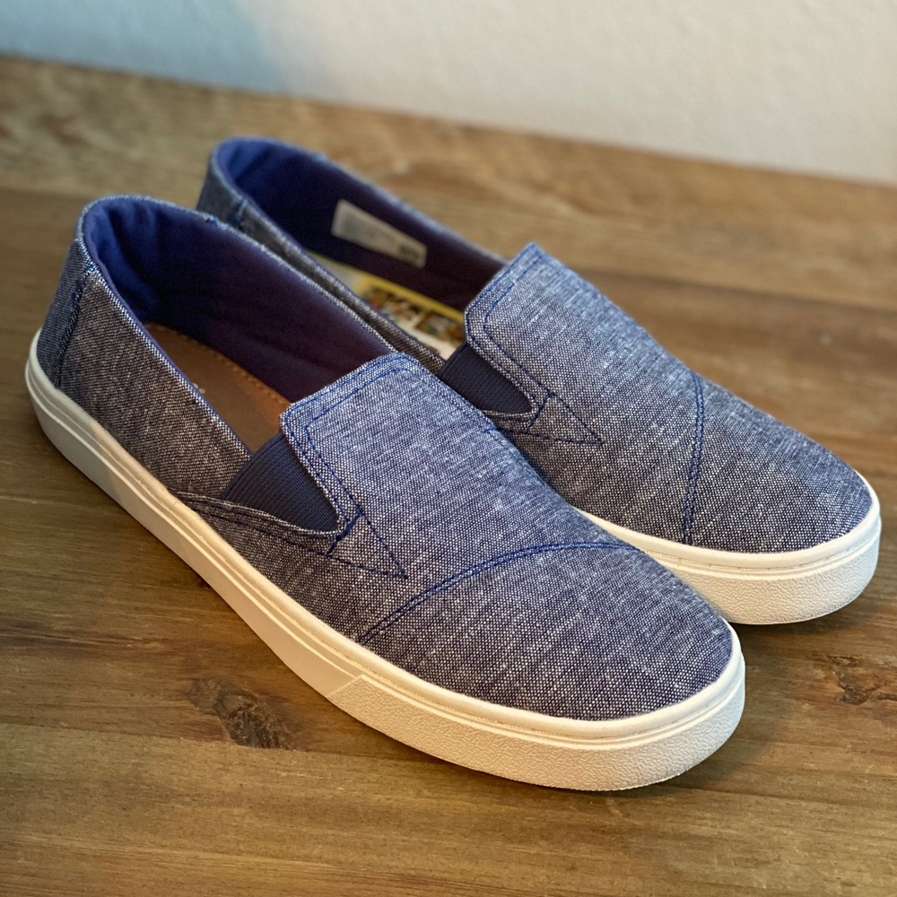 Navy Youth Toms
